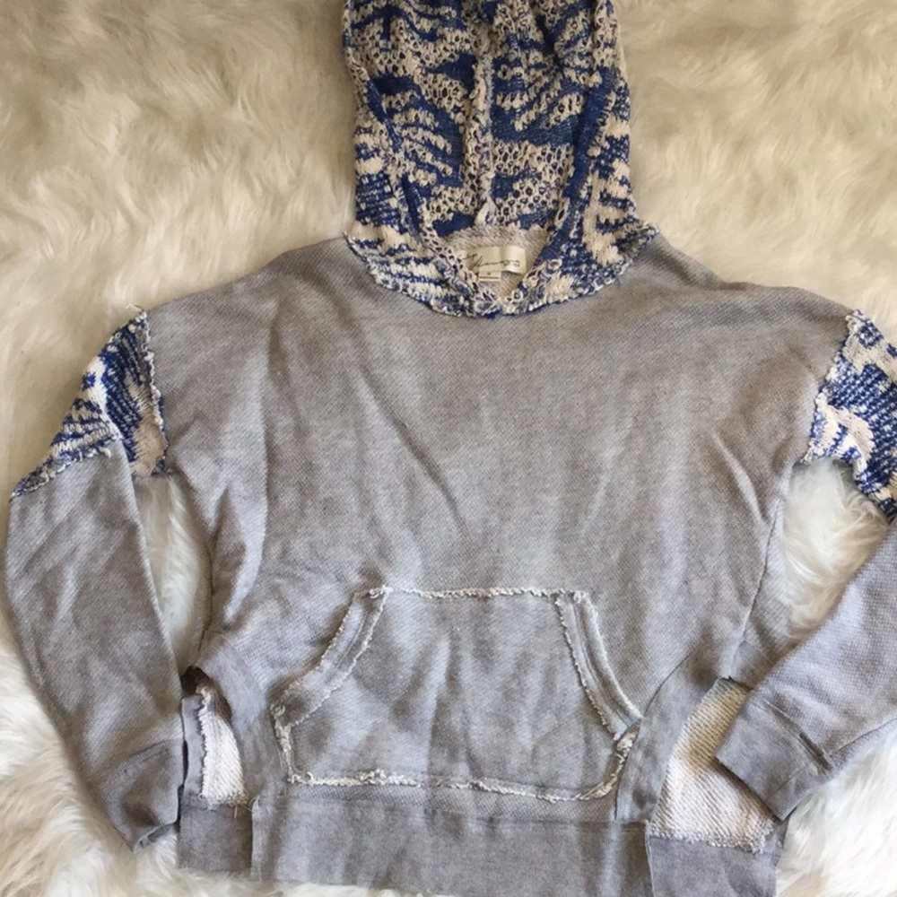 Comfy sweatshirt!